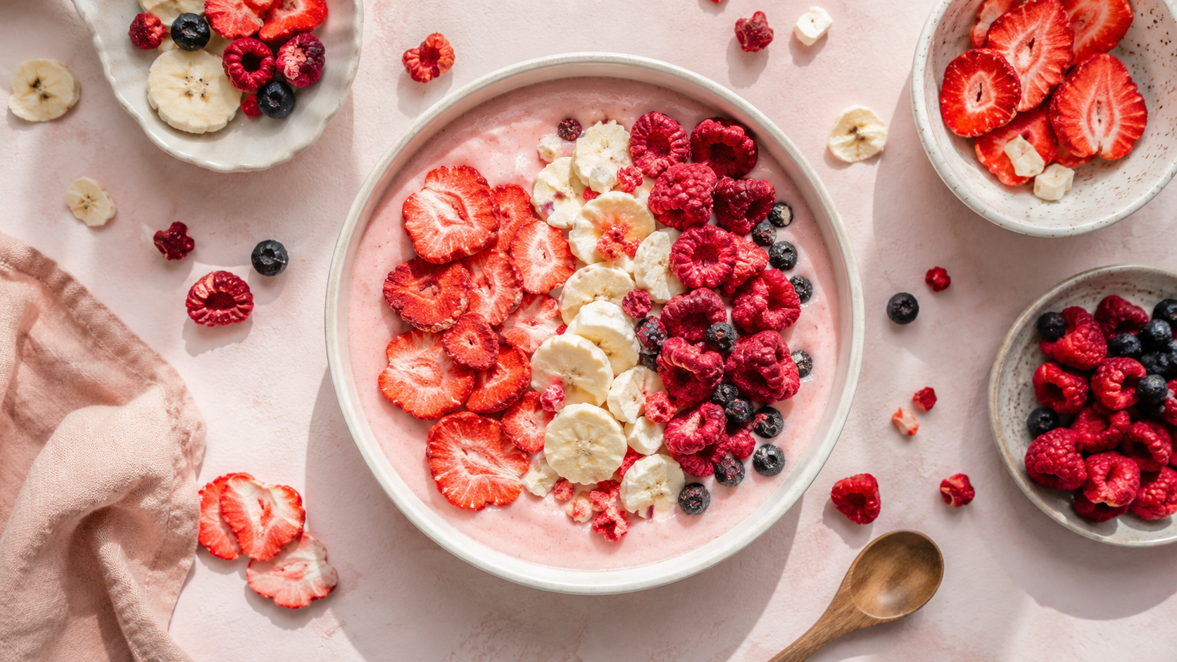 Best Freeze-Dried Fruit for Smoothie Bowls, Desk Drawers, and Healthy Crunchy Sweet Cravings